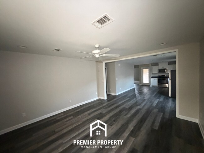 Foto del edificio - Beautiful 4BR/2BA Tuscaloosa Home | 1,497 Sq Ft, Covered Back Patio & 2-Car Garage