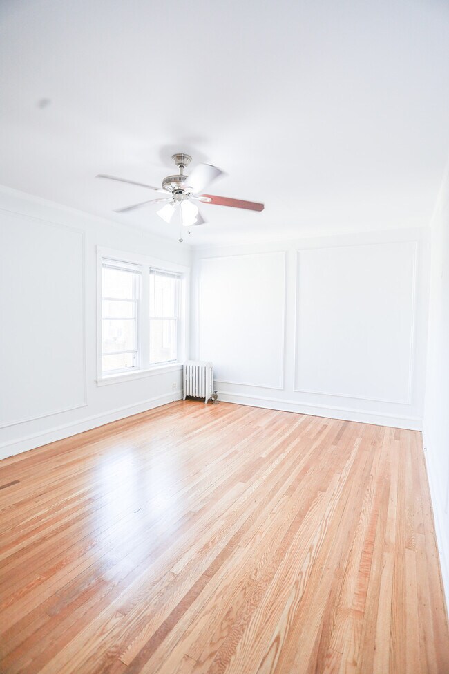 Foto del edificio - 6418 N Newgard Ave