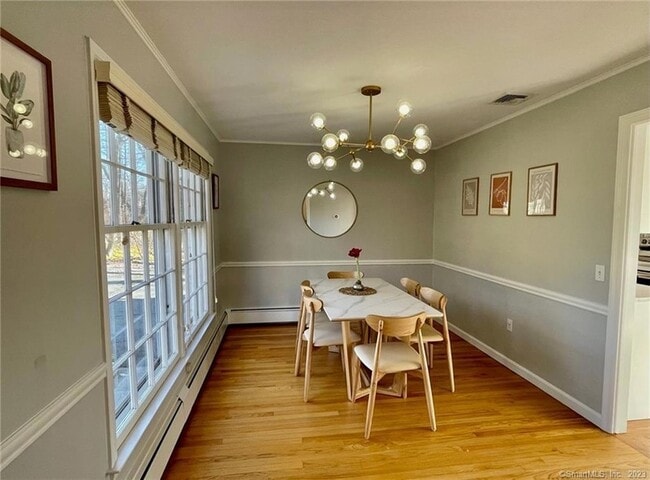 Foto del edificio - 27 Hollow Tree Ridge Rd