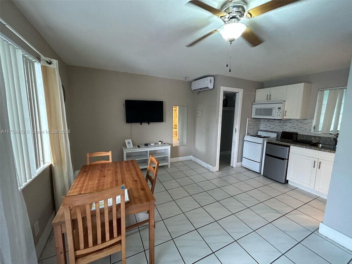 Foto principal - 90 Isle of Venice Dr