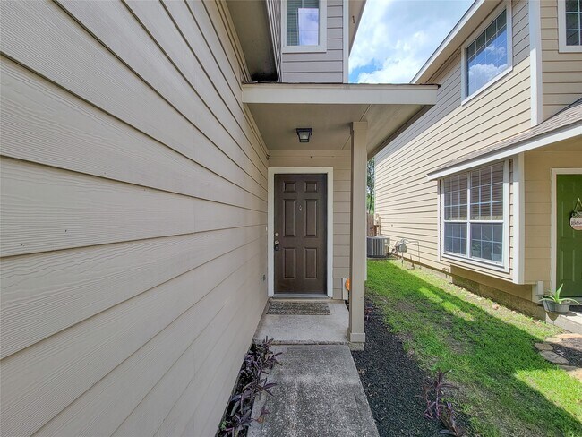 Foto del edificio - 3014 Loganberry Park Ln