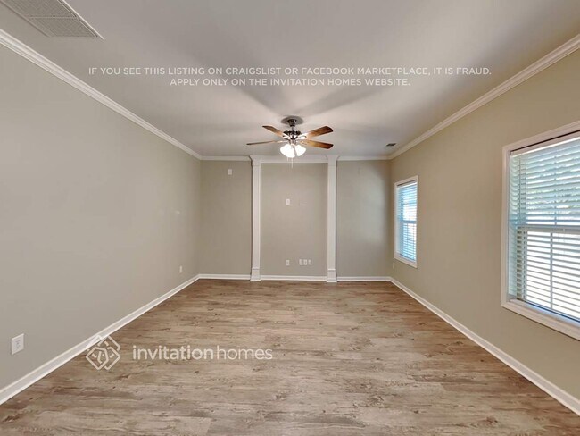 Foto del edificio - 5634 Elwood Cir
