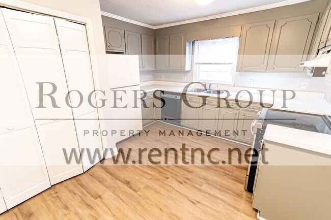 Foto del edificio - Homes for Rent in Henderson NC - 1211 Anne...