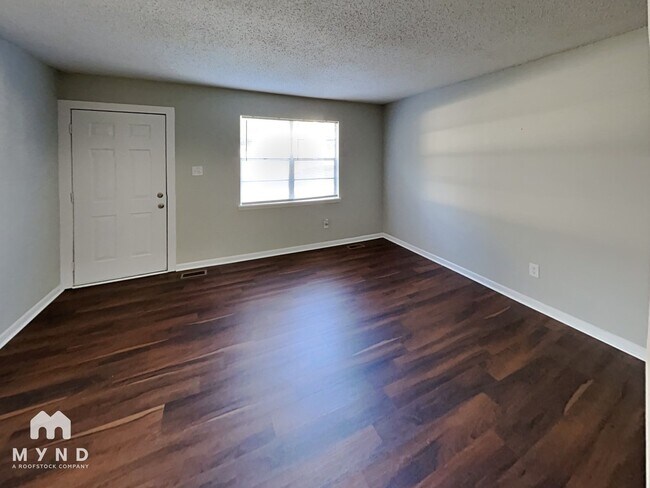 Foto del edificio - 1825 31st St Ensley