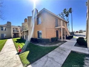 Building Photo - 1025 N Tippecanoe Ave