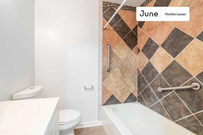 Foto del edificio - 1317 K Street Southeast