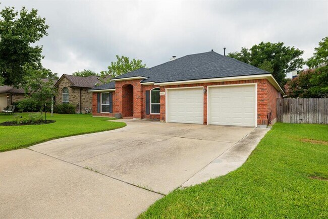 Foto del edificio - 1037 Oaklands Dr