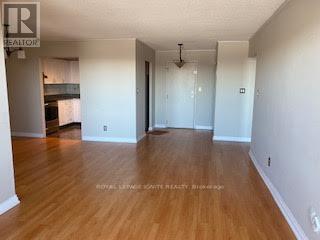 Photo du bâtiment - 135 Hillcrest Ave