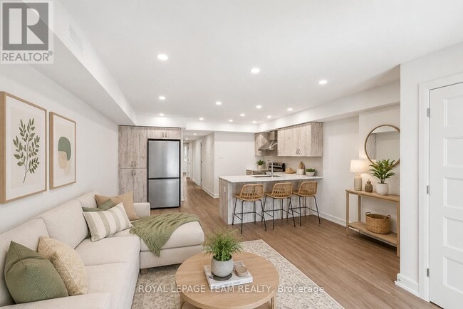 Building Photo - 1229 Shillington Ave