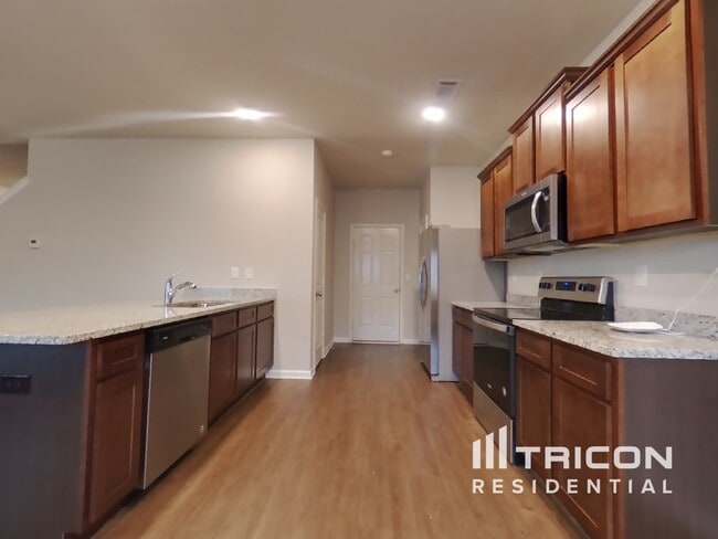 Building Photo - 4822 Moccasin Court Douglasville GA