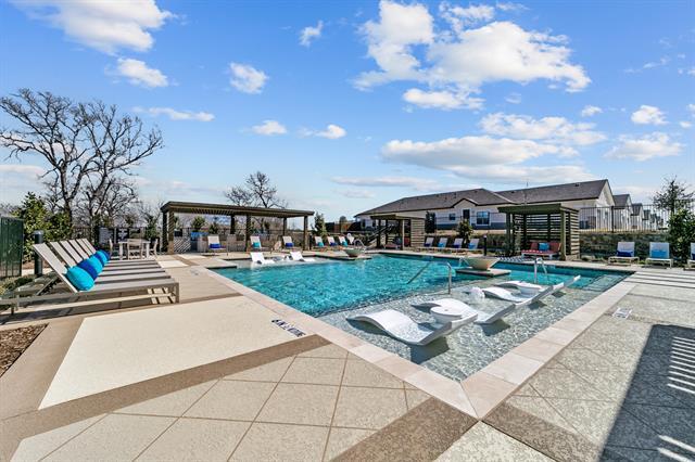 Foto del edificio - 920 Imperial Blvd