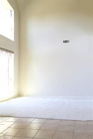Foto del edificio - 9300 Hunter Chase Dr