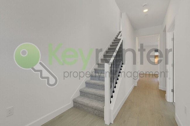 Building Photo - 4089 Flathead Dr