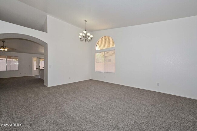 Building Photo - 6623 N 85th Ave