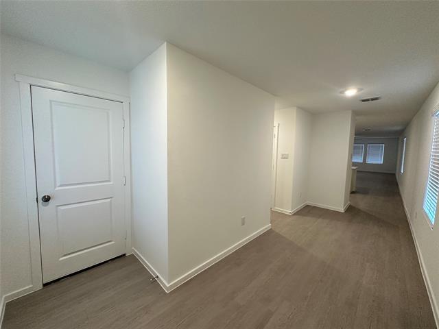 Foto del edificio - 6500 Longspur Ln