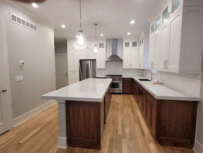 Foto del edificio - 4133 N Kenmore Ave