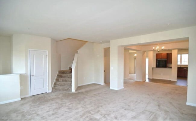 Building Photo - 3505 Flagstone St
