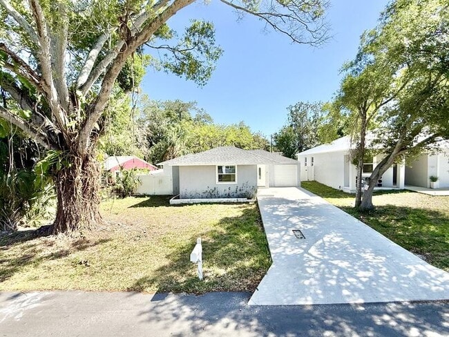 Photo - 2712 60th Ave N House