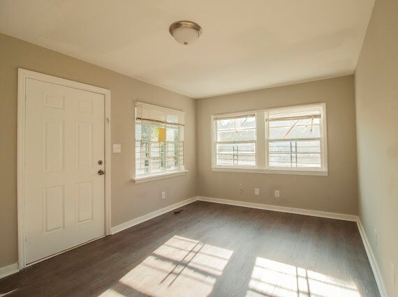 Foto del edificio - 3928 37th Ave N