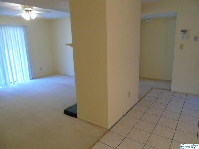 Building Photo - 6603 Willow Pointe Dr NW