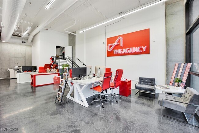 Foto del edificio - 353 E Bonneville Ave