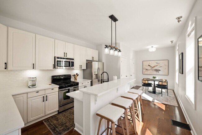 Foto del edificio - 516 E 12th St