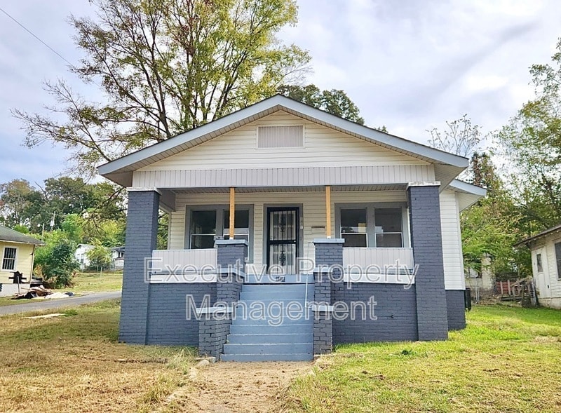 Foto principal - 1521 27th St W