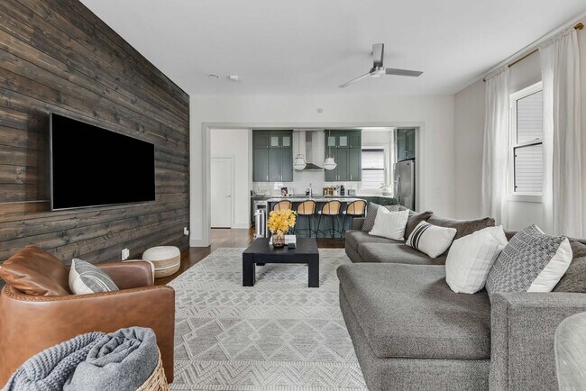 Foto del edificio - 1114A Wade Ave