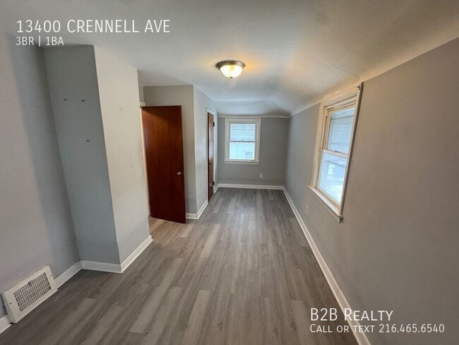 Building Photo - 13400 Crennell Ave