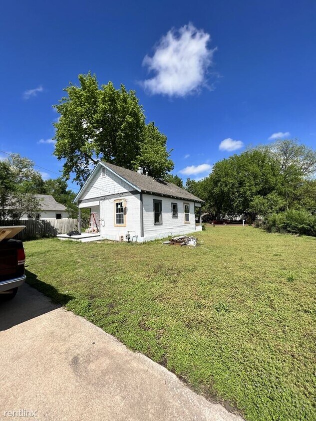 Primary Photo - 2 br, 1 bath House - 1325 S A St Cutie Pie...
