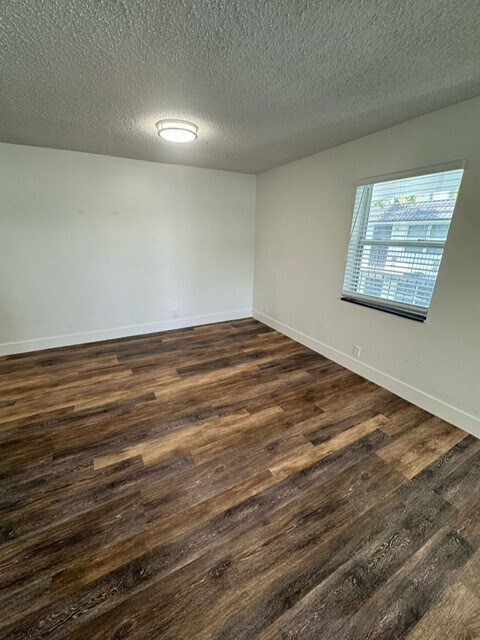 Foto del edificio - 2500 Johnson St LLC