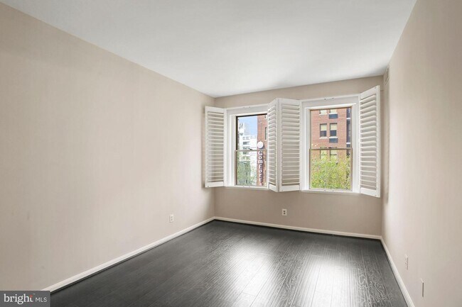 Foto del edificio - 1133 13th St NW