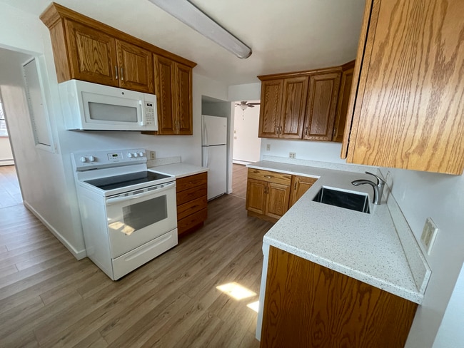 Building Photo - 307 Freeport Rd