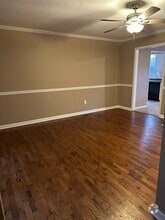 Building Photo - 1301 Linden Ave