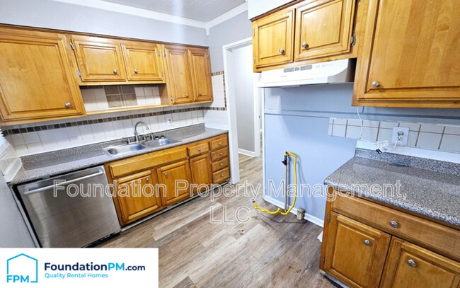 Building Photo - 4242 Boyce Ave