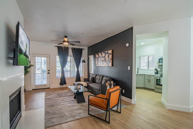 Building Photo - 7900 E Princess Dr