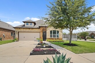 Building Photo - 6002 Daggerwing Wy