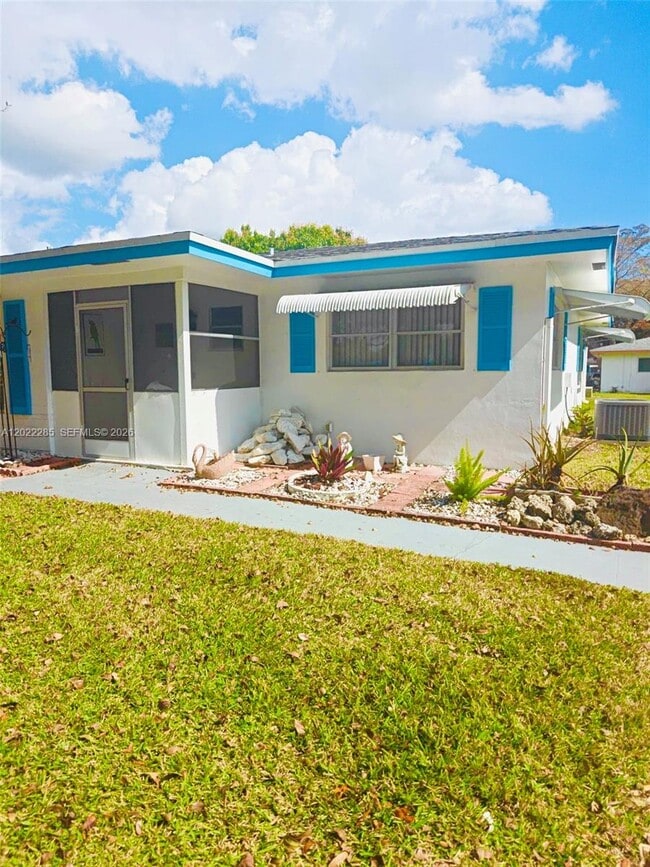 Building Photo - 1140 NW 85th Ave