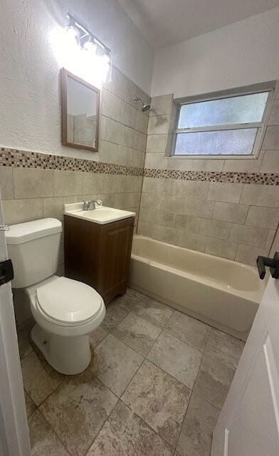 Foto del edificio - 2154 NE 168th St