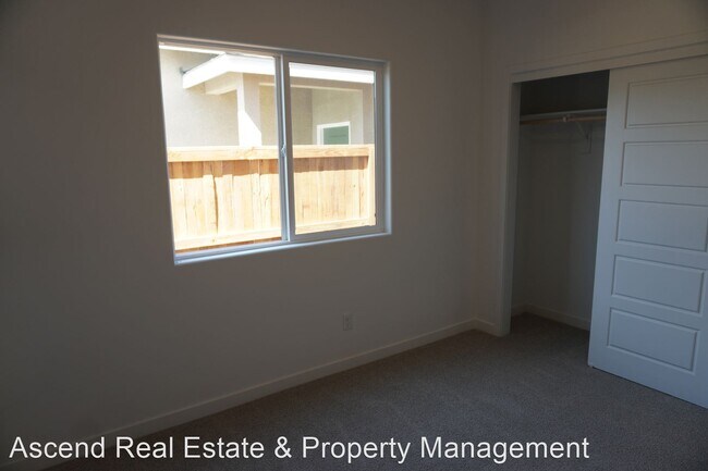 Foto del edificio - 4 br, 2 bath House - 9618 Greenwood Glen Ln