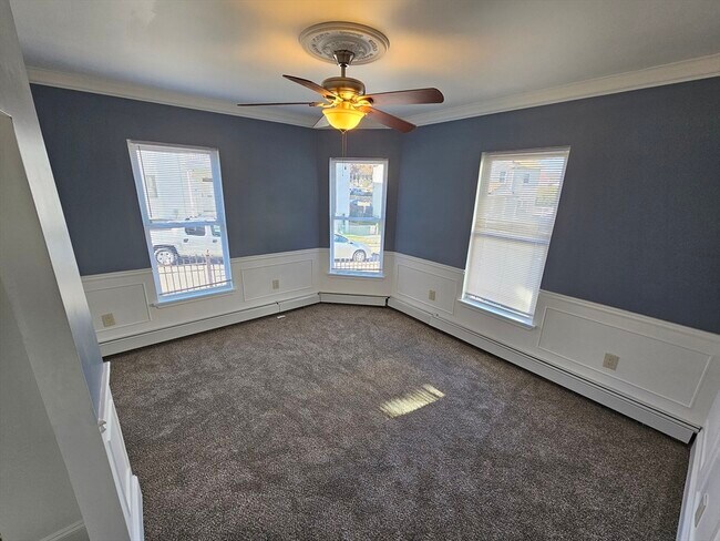 Foto del edificio - 46 Dennis St