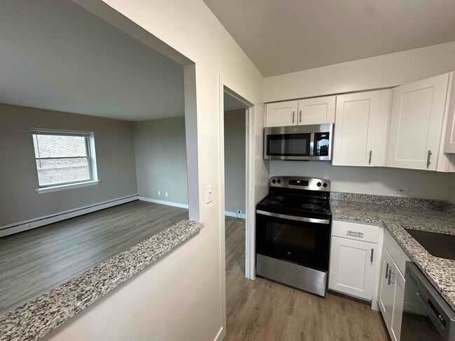 Foto del edificio - 1560 N Prospect Ave