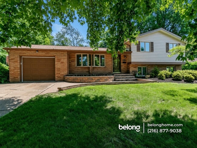 Building Photo - 36230 Skytop Ln