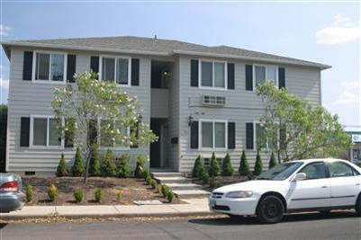 Primary Photo - 424 Manzanita St