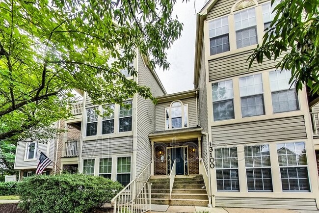 Foto del edificio - 13100 Briarcliff Terrace