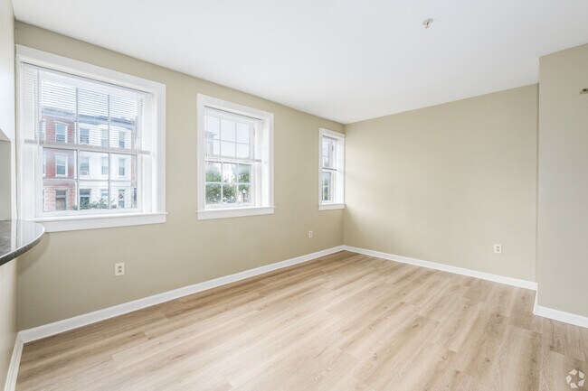Living Room - Astor Court Apartments