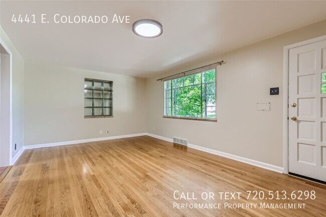 Foto del edificio - 4441 E Colorado Ave