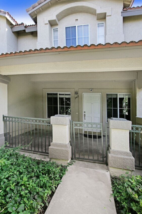 Foto principal - Move-In Ready Gem in Diamond Bar – Updated...