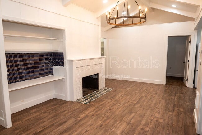 Building Photo - 6527 95th St SW