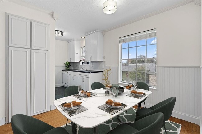 Foto del edificio - 3902 Peterson Ave